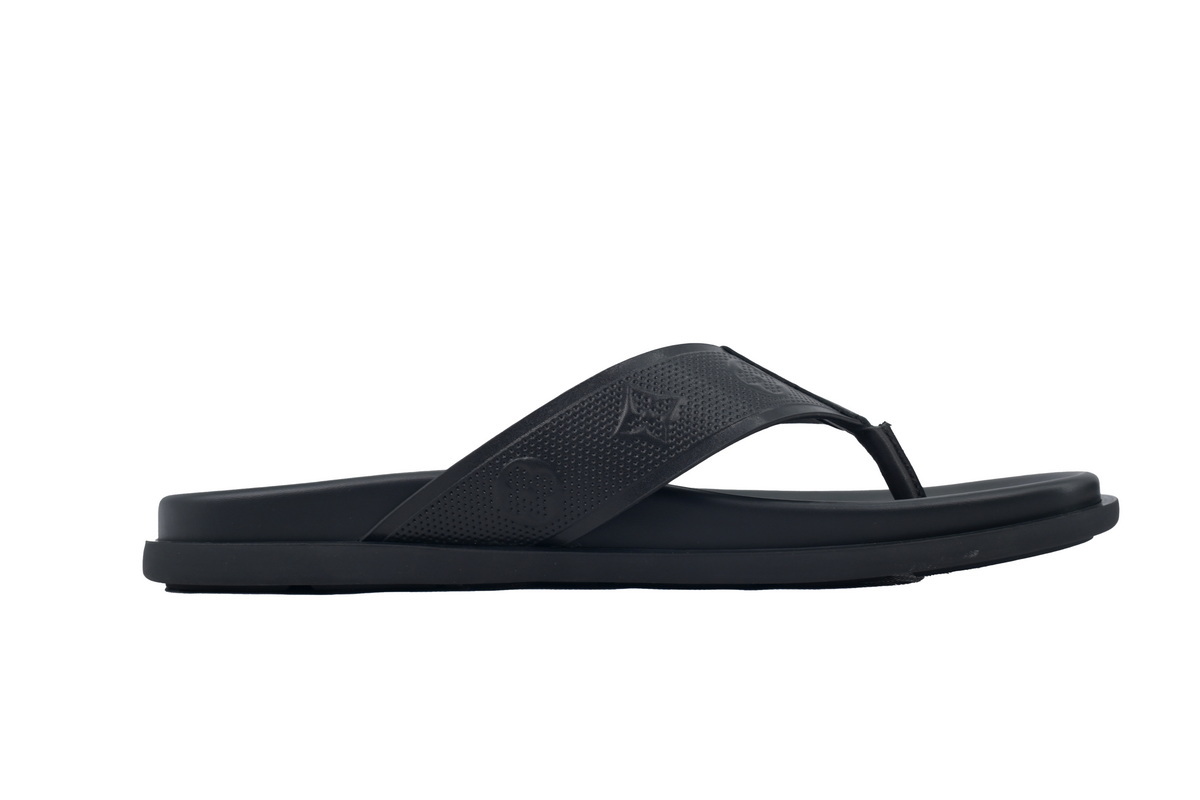 LOUIS VUITTON Flip Flop Sandal Completely Black