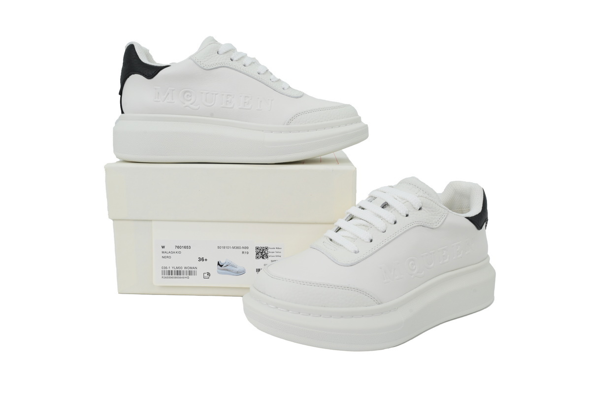 Alexander McQueen Sneaker Black Tail