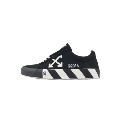 Off-White Vulc Low Top 'Black' OMIA085E183510011000 01