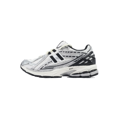 1906R 'Silver Metallic Black' M1906RER 01