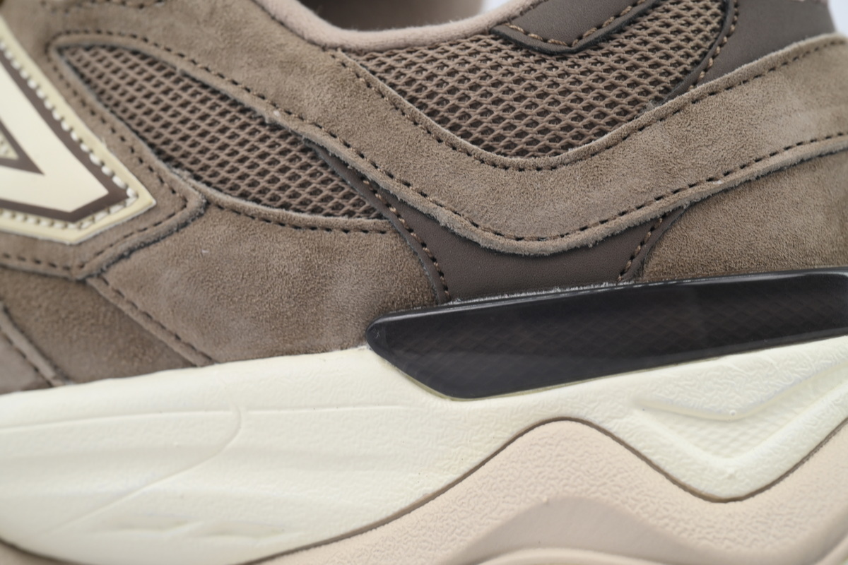 9060 'Mushroom Brown' U9060JMR