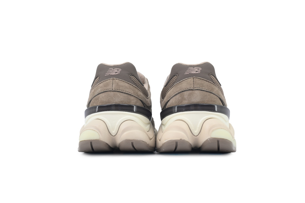 9060 'Mushroom Brown' U9060JMR