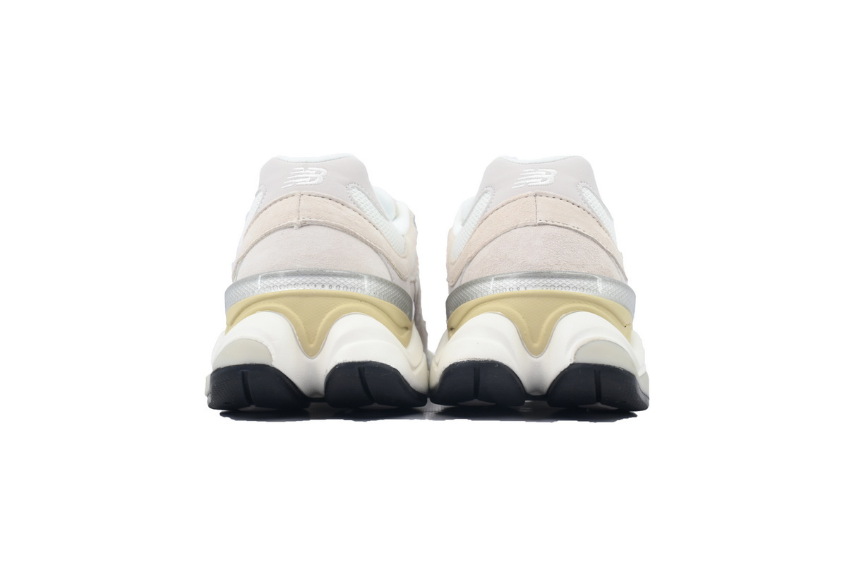 9060 'Sea Salt Moonbeam' U9060WHT