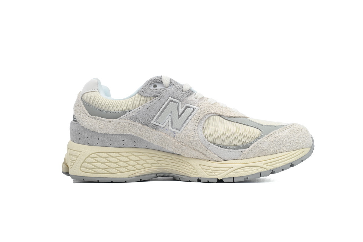 New Balance 2002R 'Linen' M2002REK