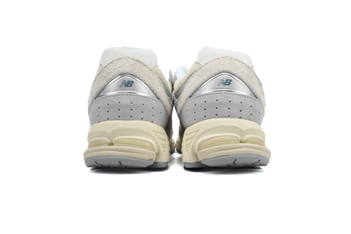 New Balance 2002R 'Linen' M2002REK