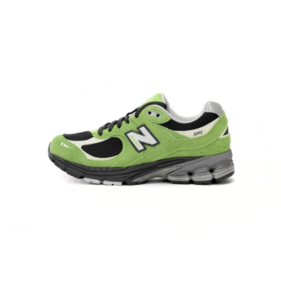 New Balance 2002R Sea Black Green M2002RGZ 01