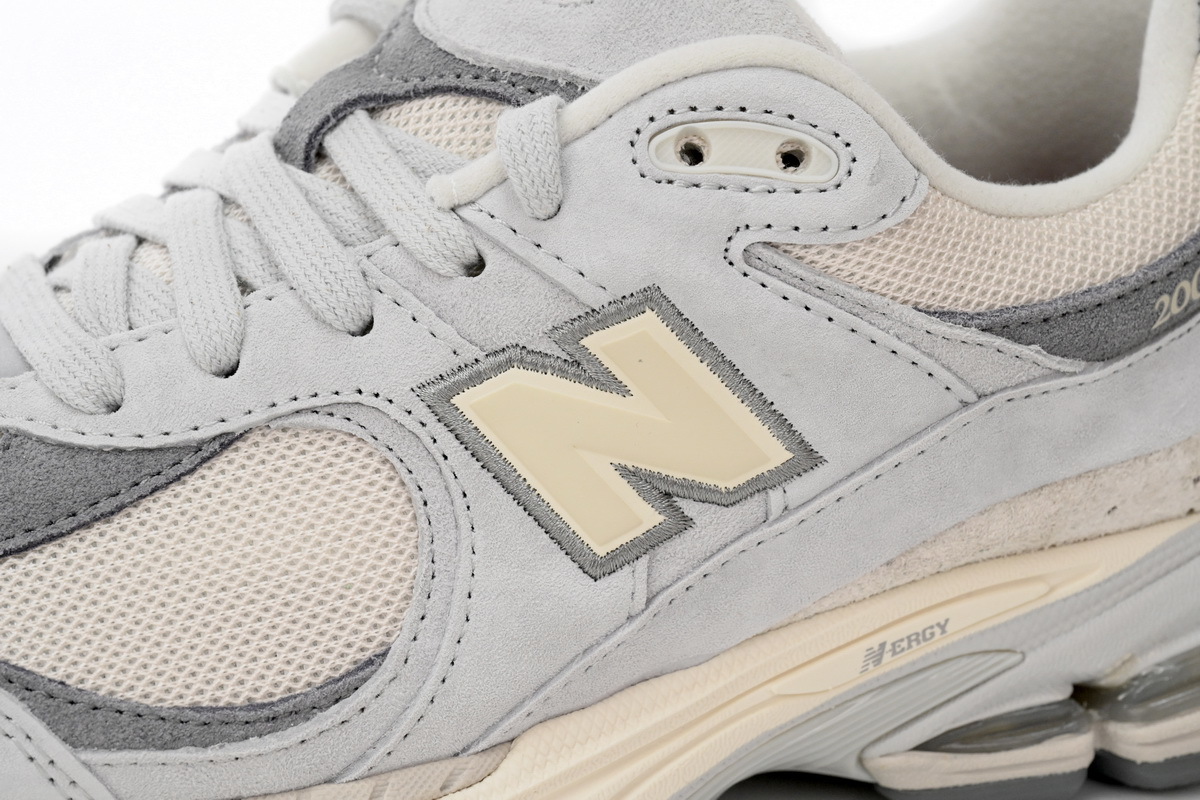 New Balance 2002R Sea Grey M2002RLN