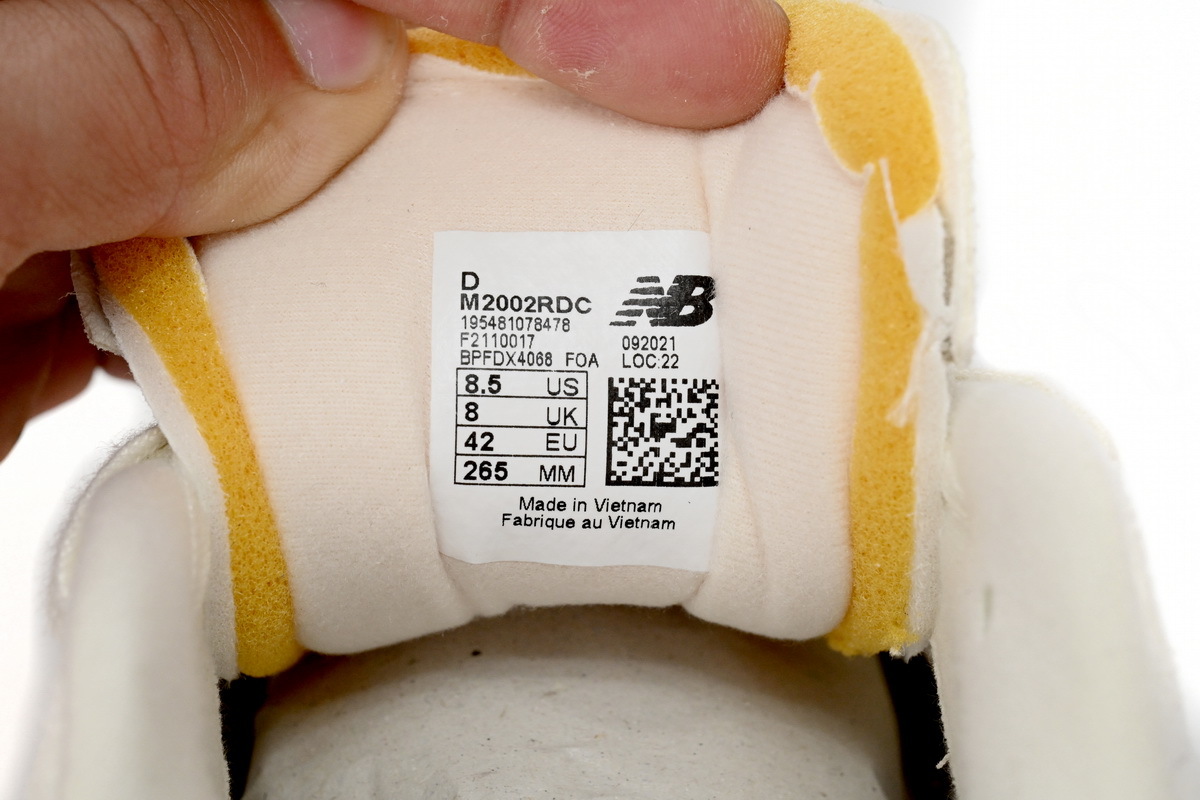 New Balance 2002R Sea Salt Color M2002RDC