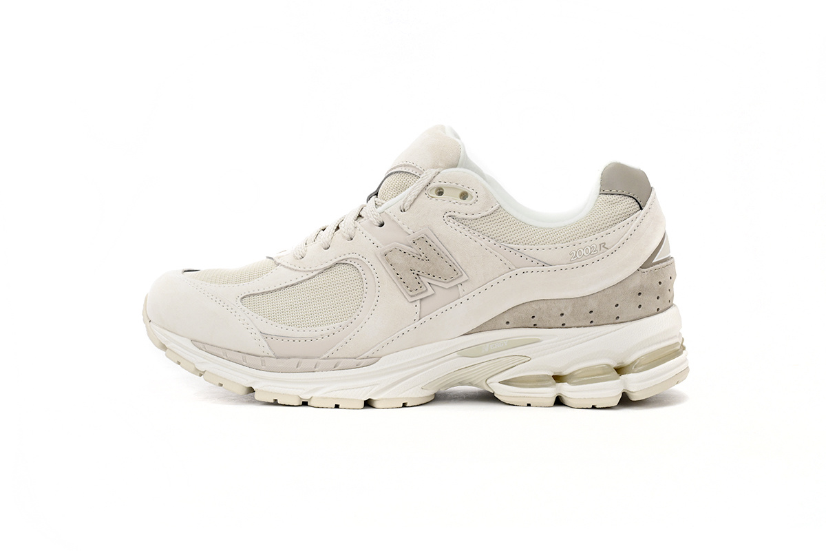 New Balance 2002R Shallow Cream M2002RJN