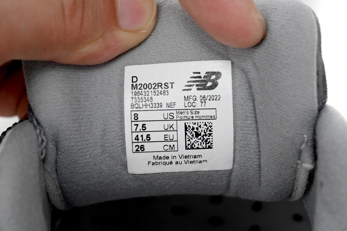 New Balance 2002R White Grey M2002RST