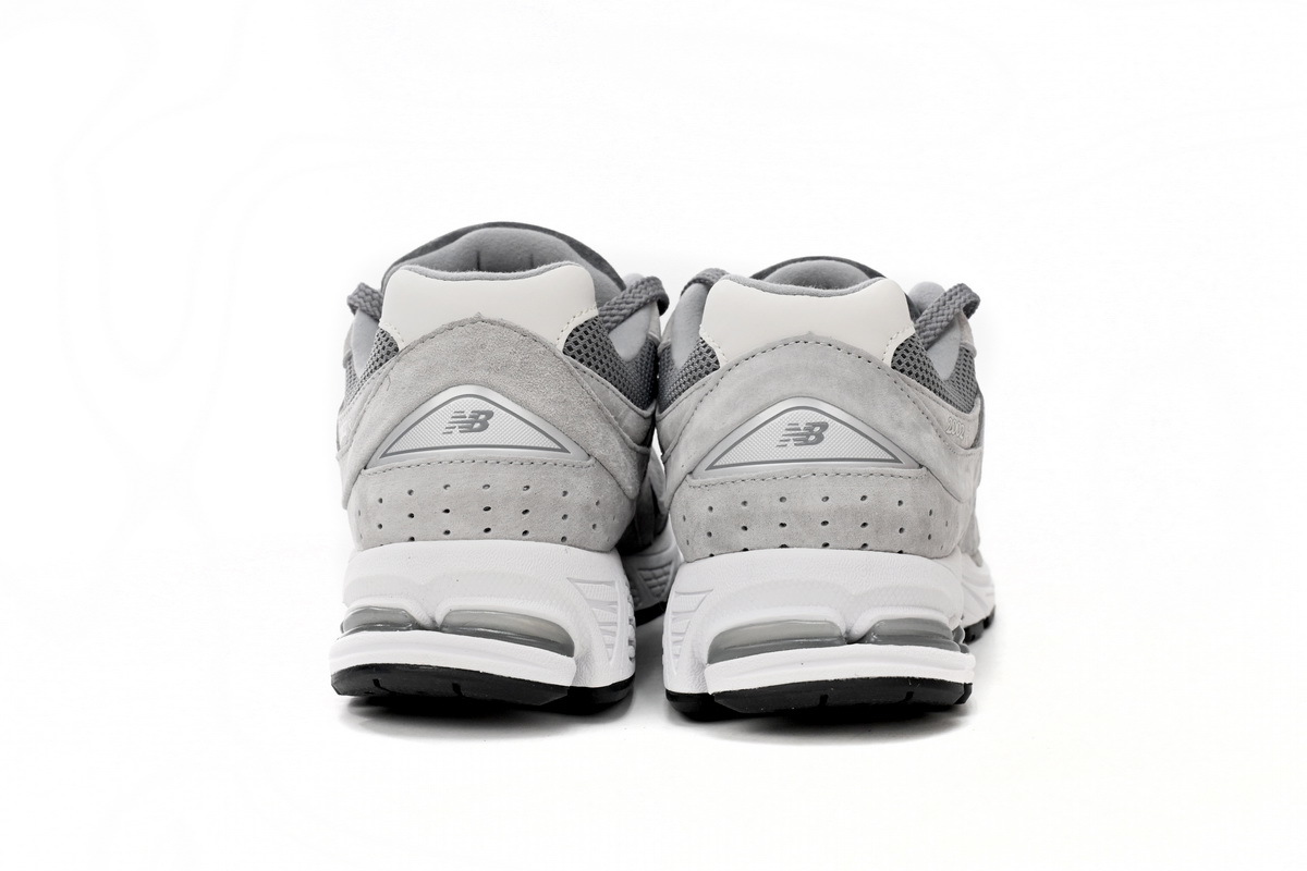 New Balance 2002R White Grey M2002RST