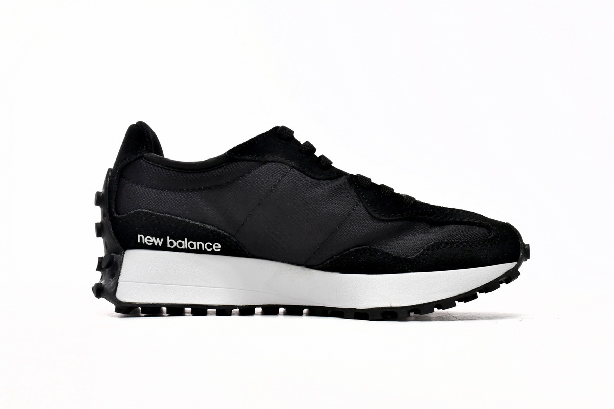 New Balance 327 Black & White MS327CPG