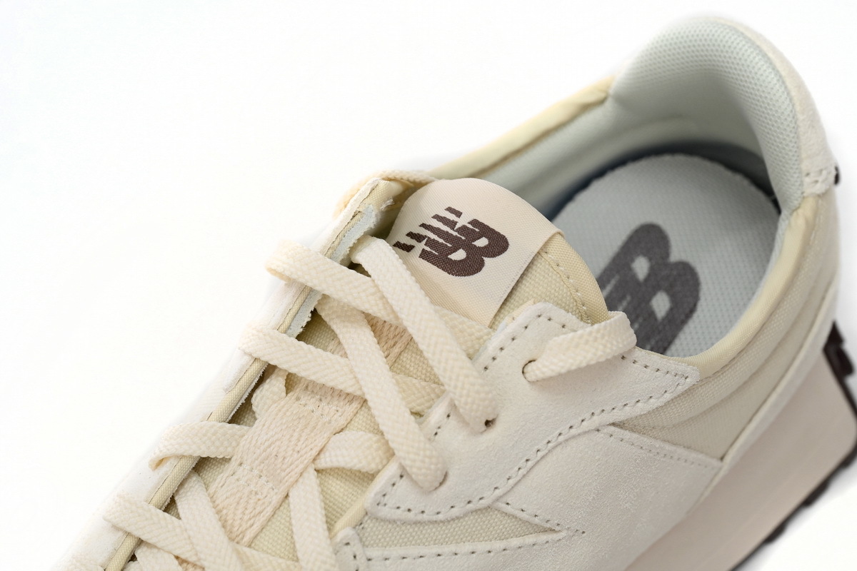 New Balance 327 Sea salt White WS327FB