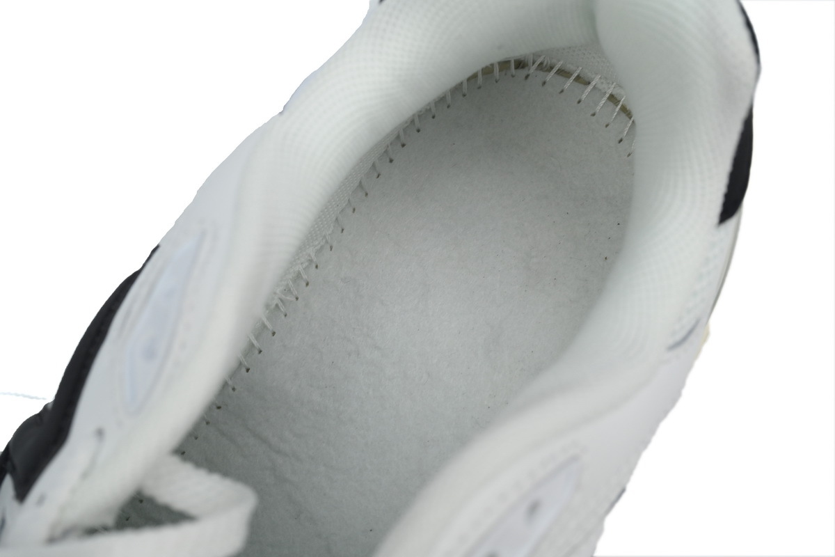 New Balance 9060 'White Black' 1 U9060AAB