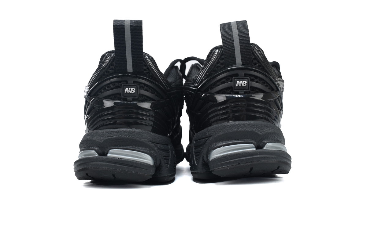 NEW BALANCE Black Silver M1906RCH