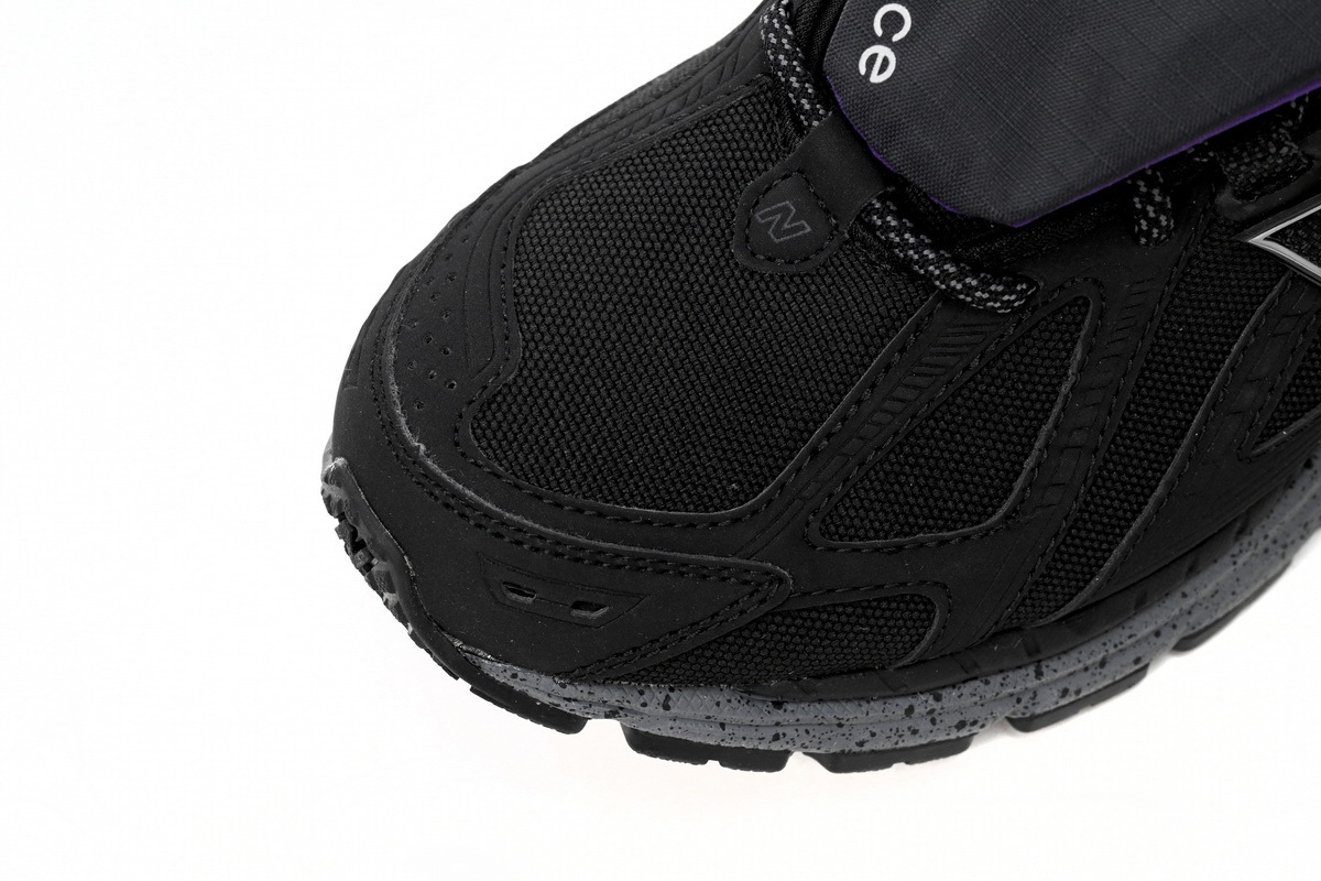 NEW BALANCE White Black Ash M1906ROC