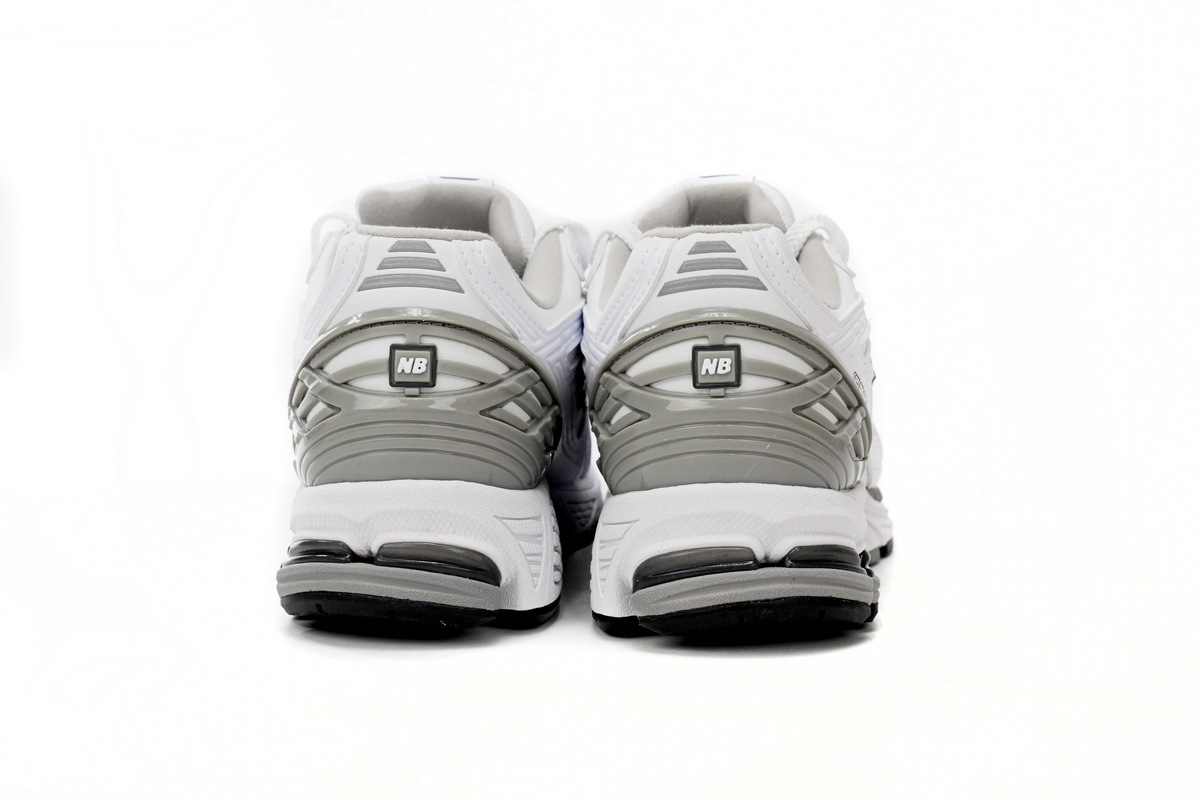 NEW BALANCE White Pale M1906RE