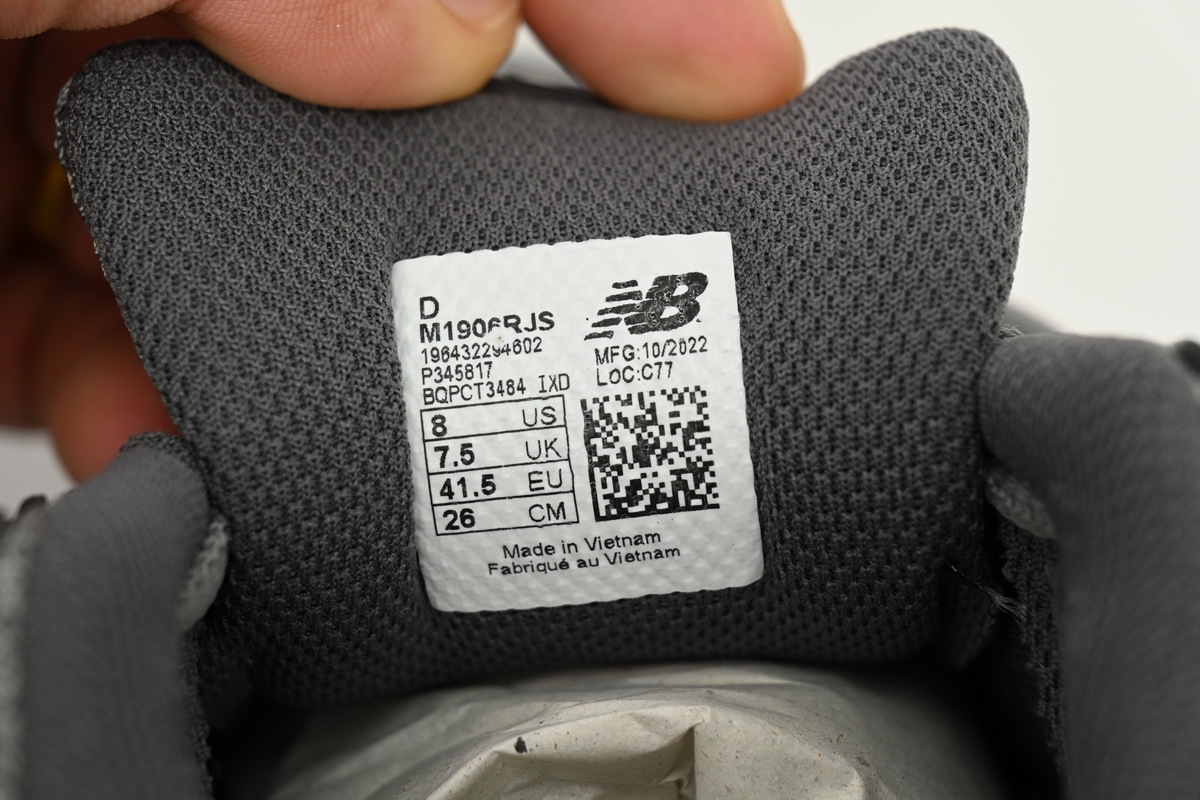 NEW BALANCE White Silver Grey RJS M1906RJS