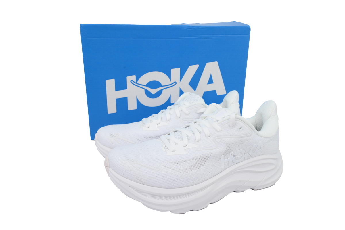  Wmns HOKA Clifton 10 'Triple White'1162031-WWH