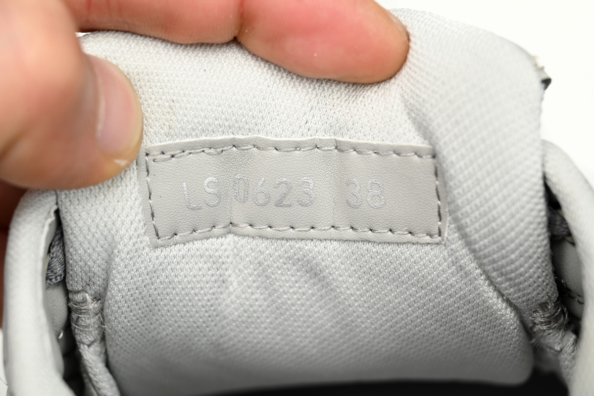 Dior 'B30' Sneakers Grey 3SN279ZND-H860 