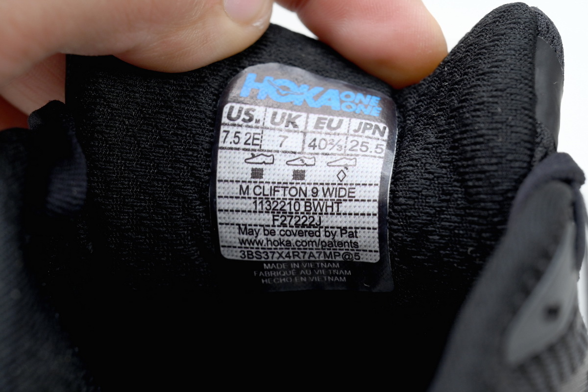 HOKA Clifton 9 2E Wide 'Black White' 1132210-BWHT