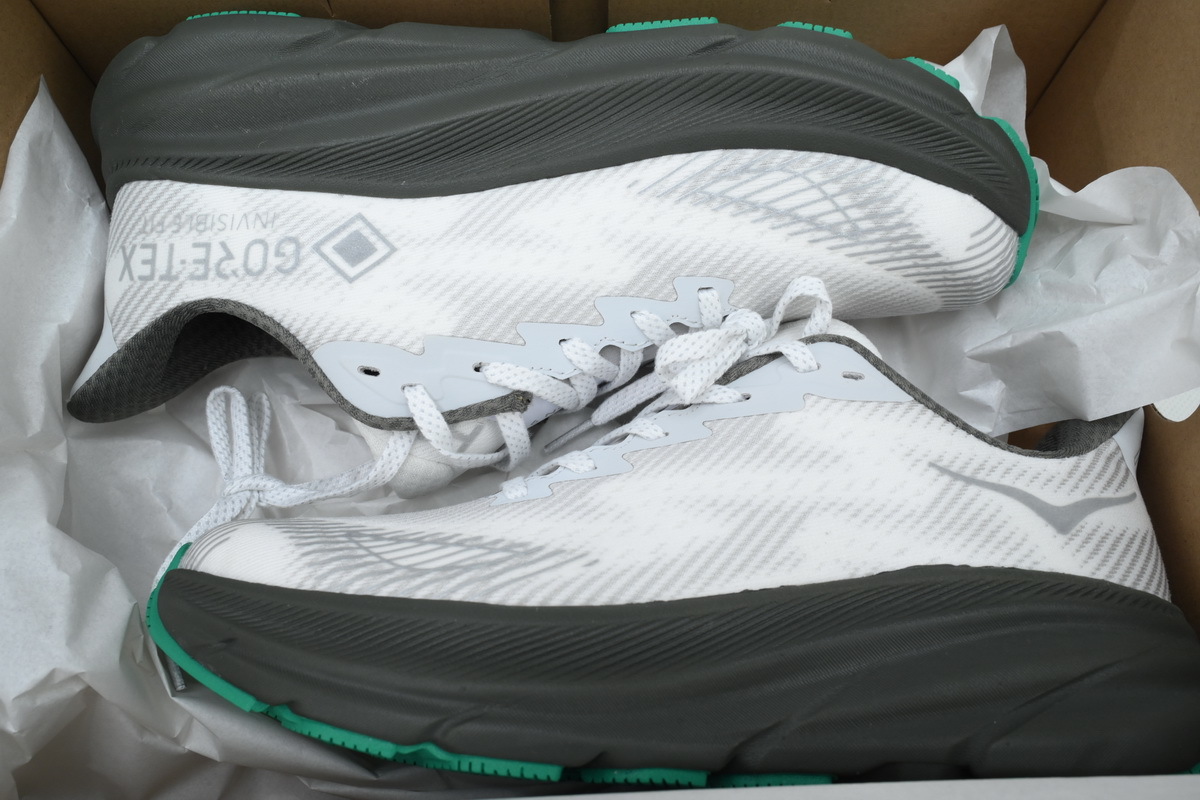 HOKA Clifton 9 GORE-TEX 'Stealth Tech Pack' 1159910-HMS