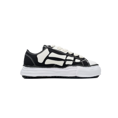 Maison Mihara Yasuhiro x AMIRI Skel-Top Low Black AMFOSR1076-001 02
