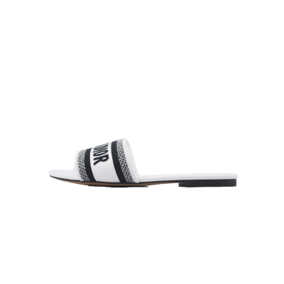 Dior Slippers Embroidered Flat White 01