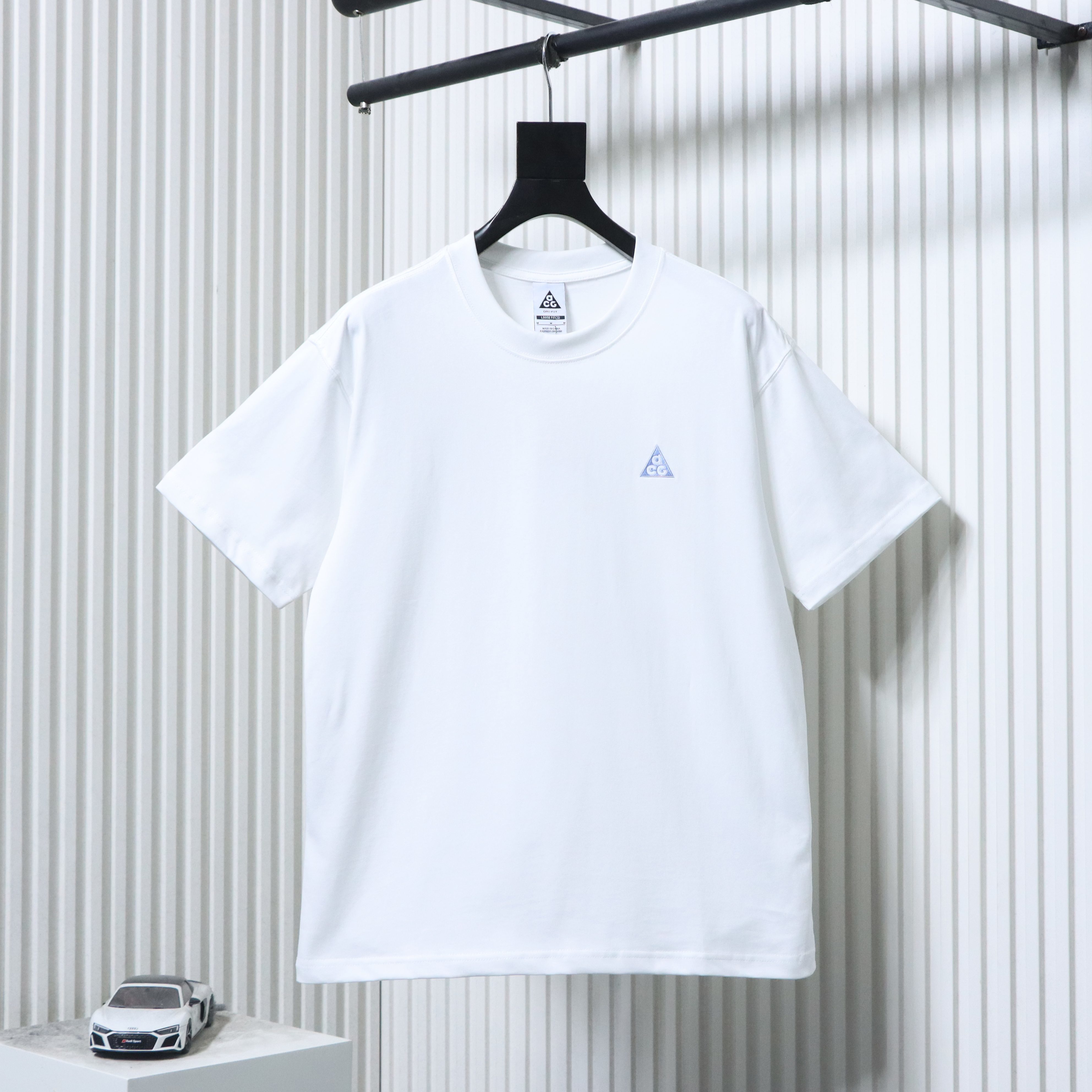 NIKE ACG Back Figure Print Short Sleeve T-Shirt H130 - 1