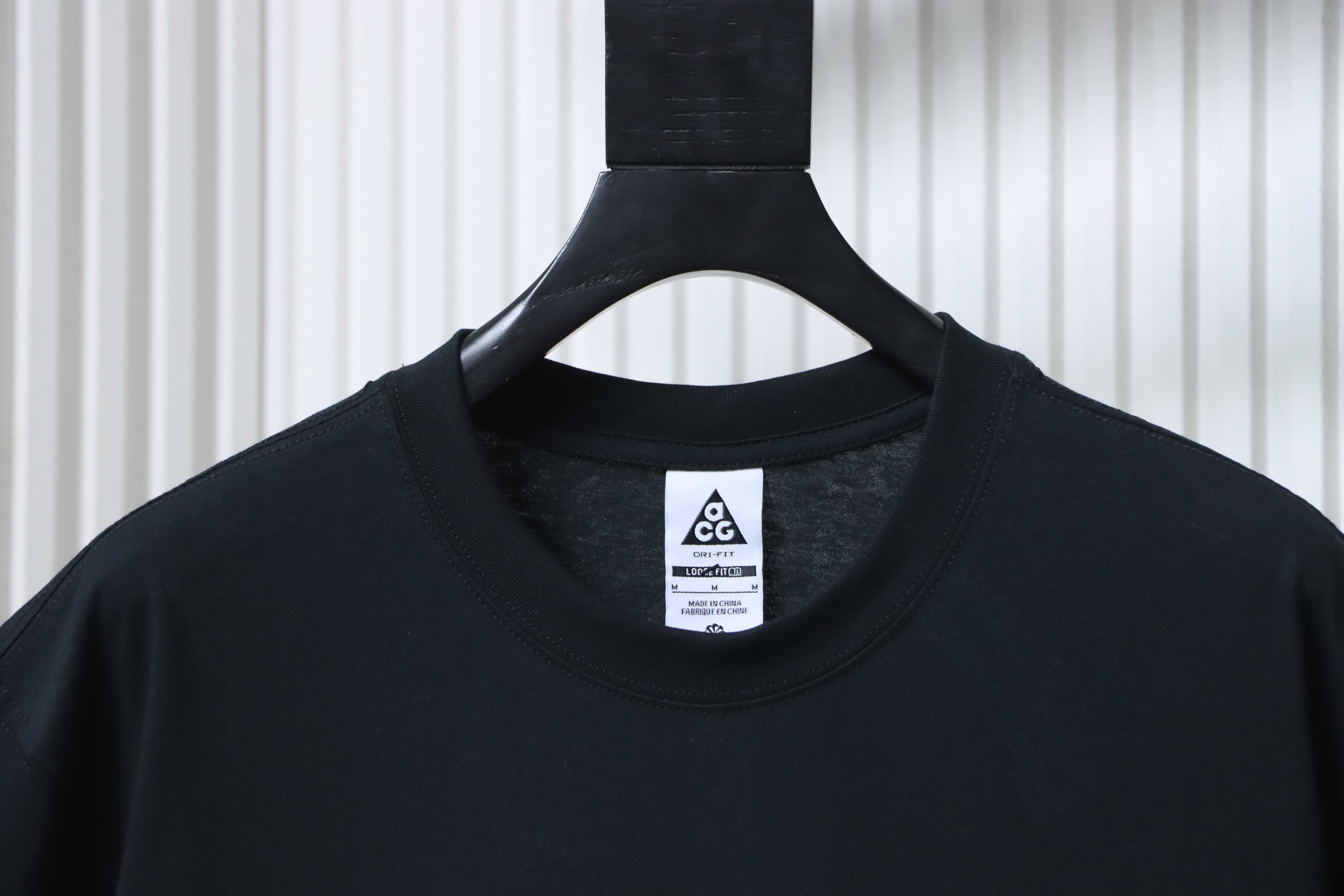 NIKE ACG Back Figure Print Short Sleeve T-Shirt H130 - 2