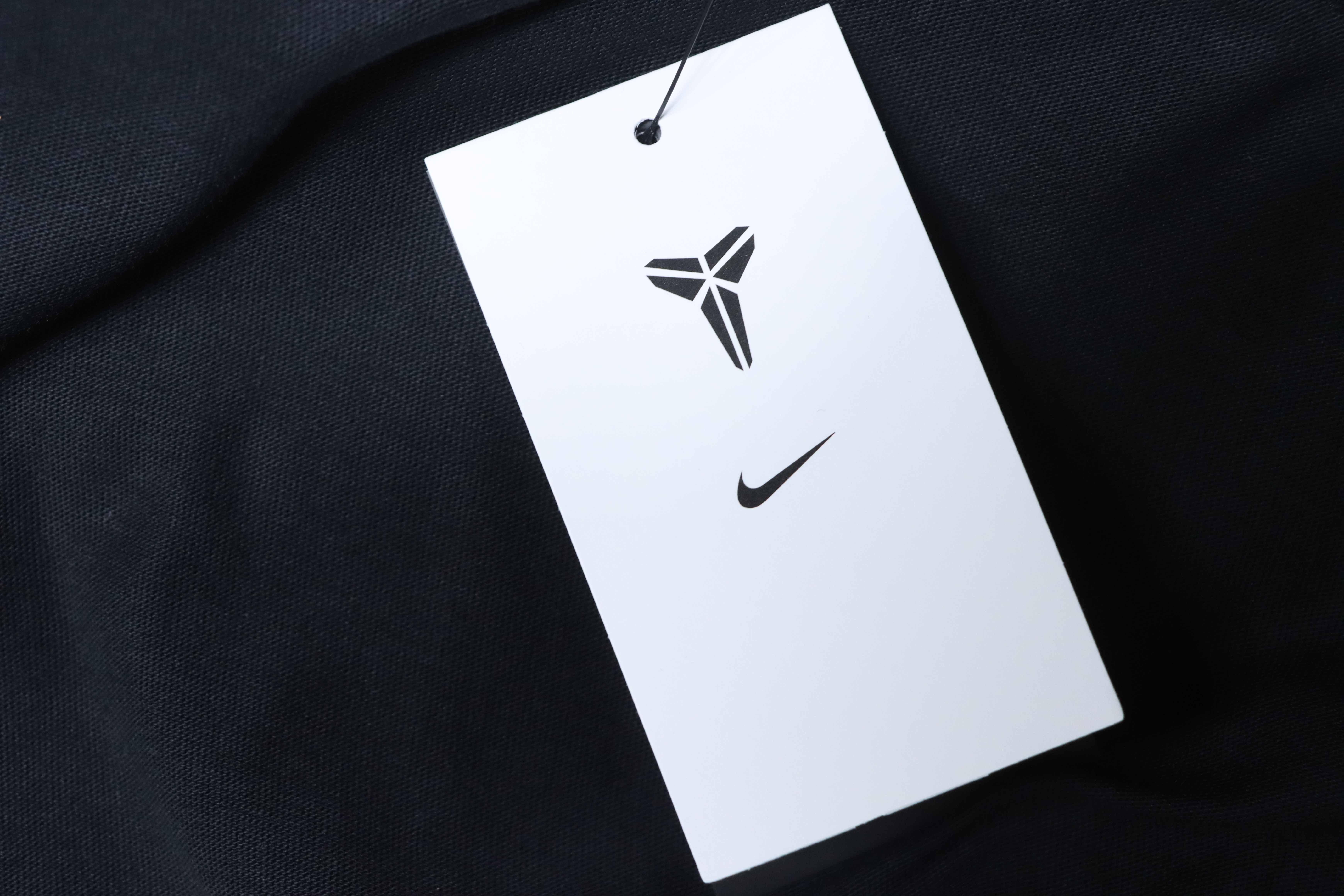 NIKE ACG Kobe Silicone Short Sleeve T-Shirt H130 - 2