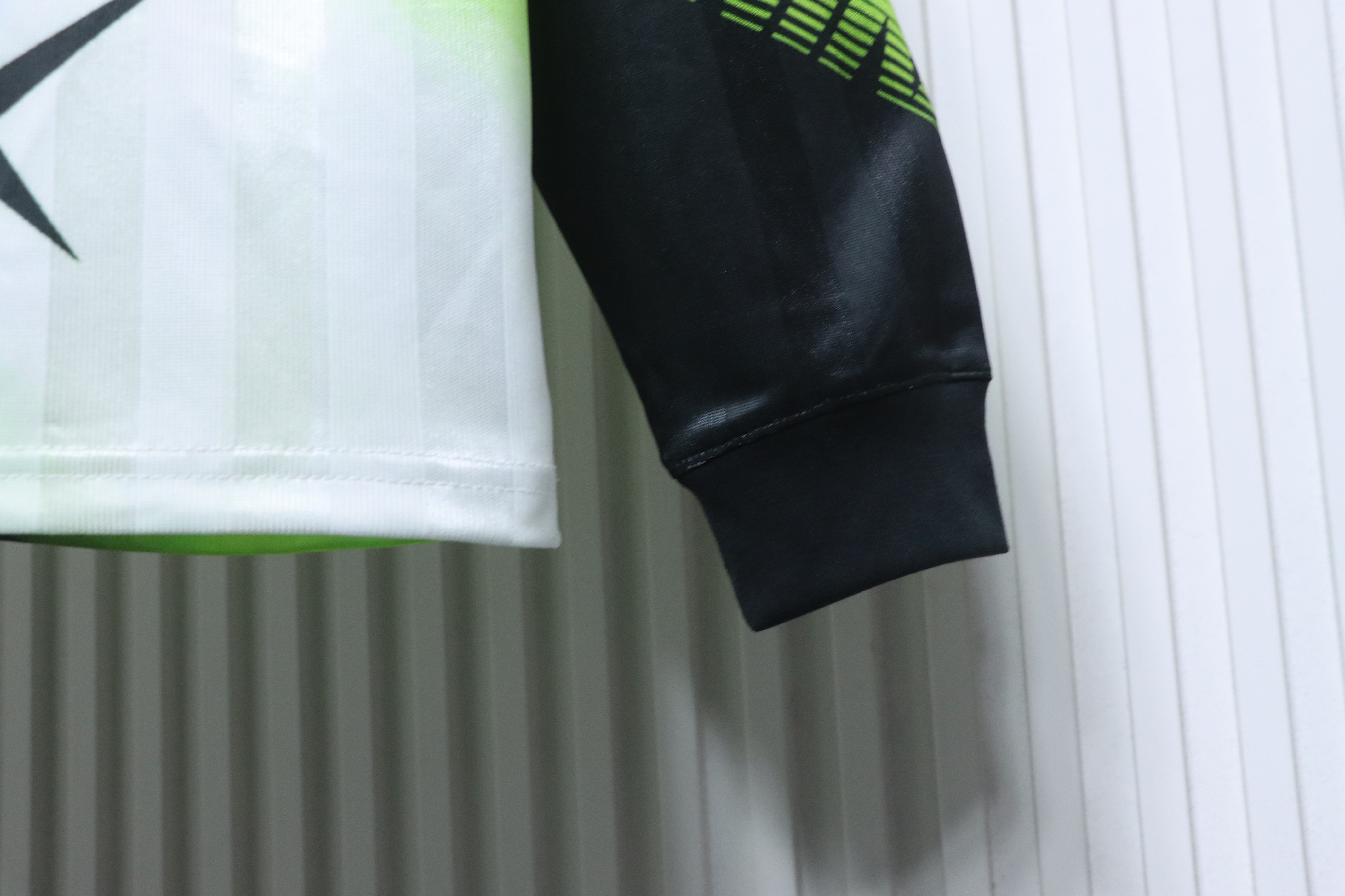 Nike Air Max 95 Culture of Football Long Sleeve T-Shirt H190 - 1