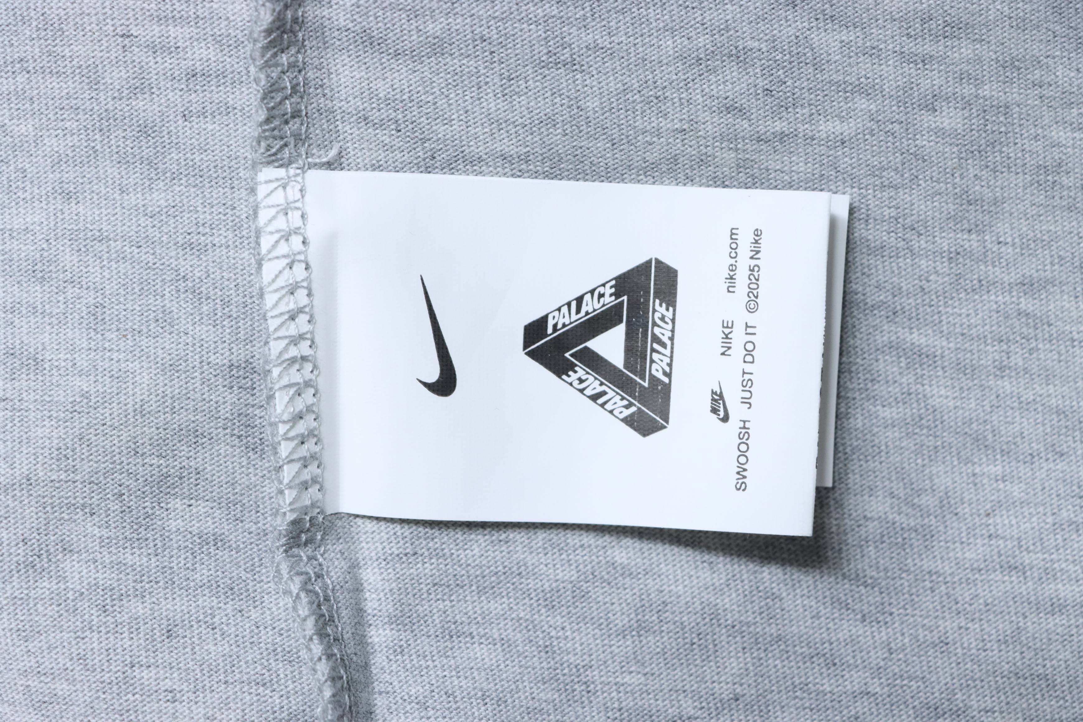 NIKE x PALACE City Limited Short Sleeve T-Shirt H140 - 1