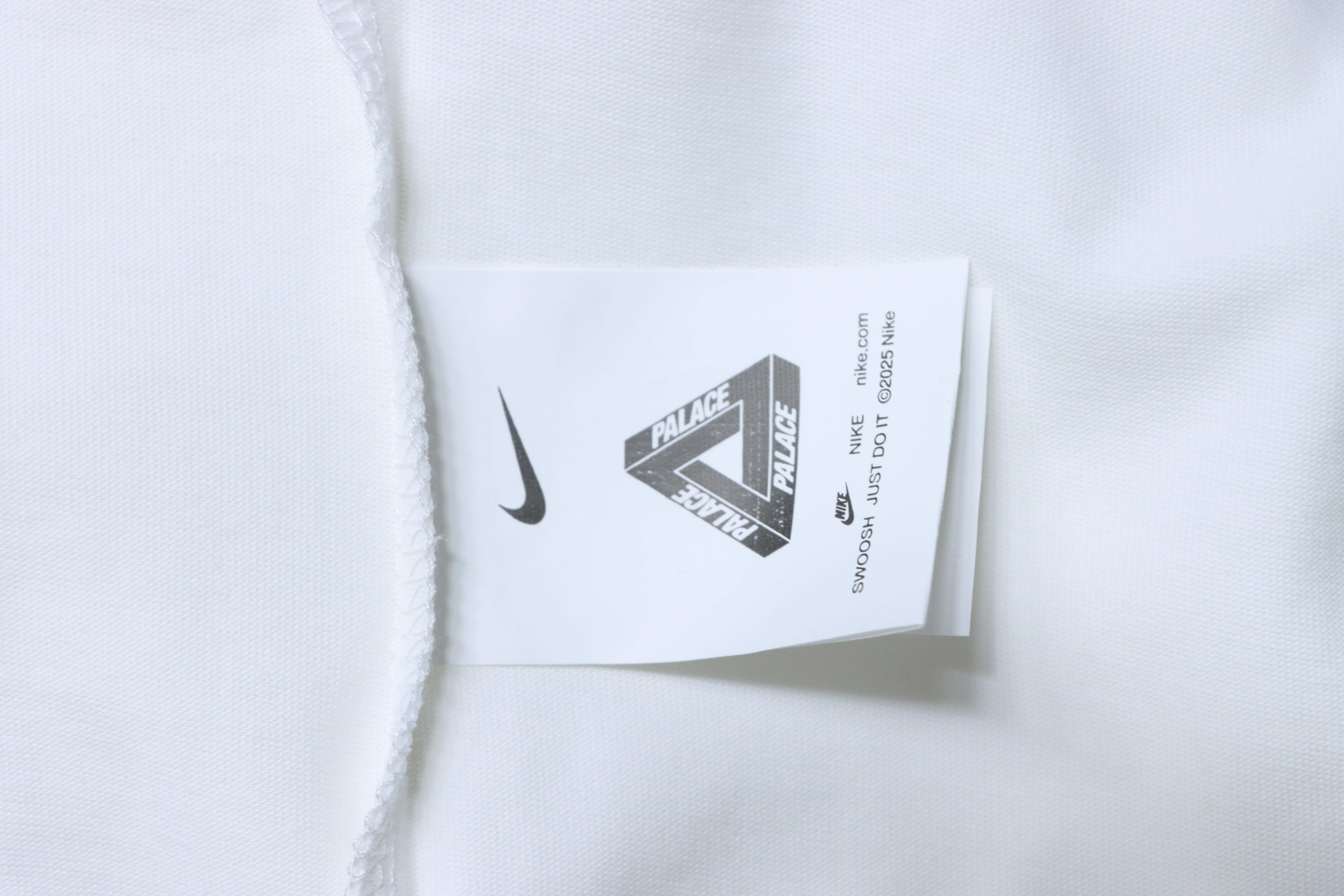 NIKE x PALACE City Limited Short Sleeve T-Shirt H140 - 4