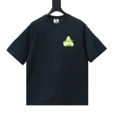NIKE x PALACE Short Sleeve T-Shirt H140 - 3 01