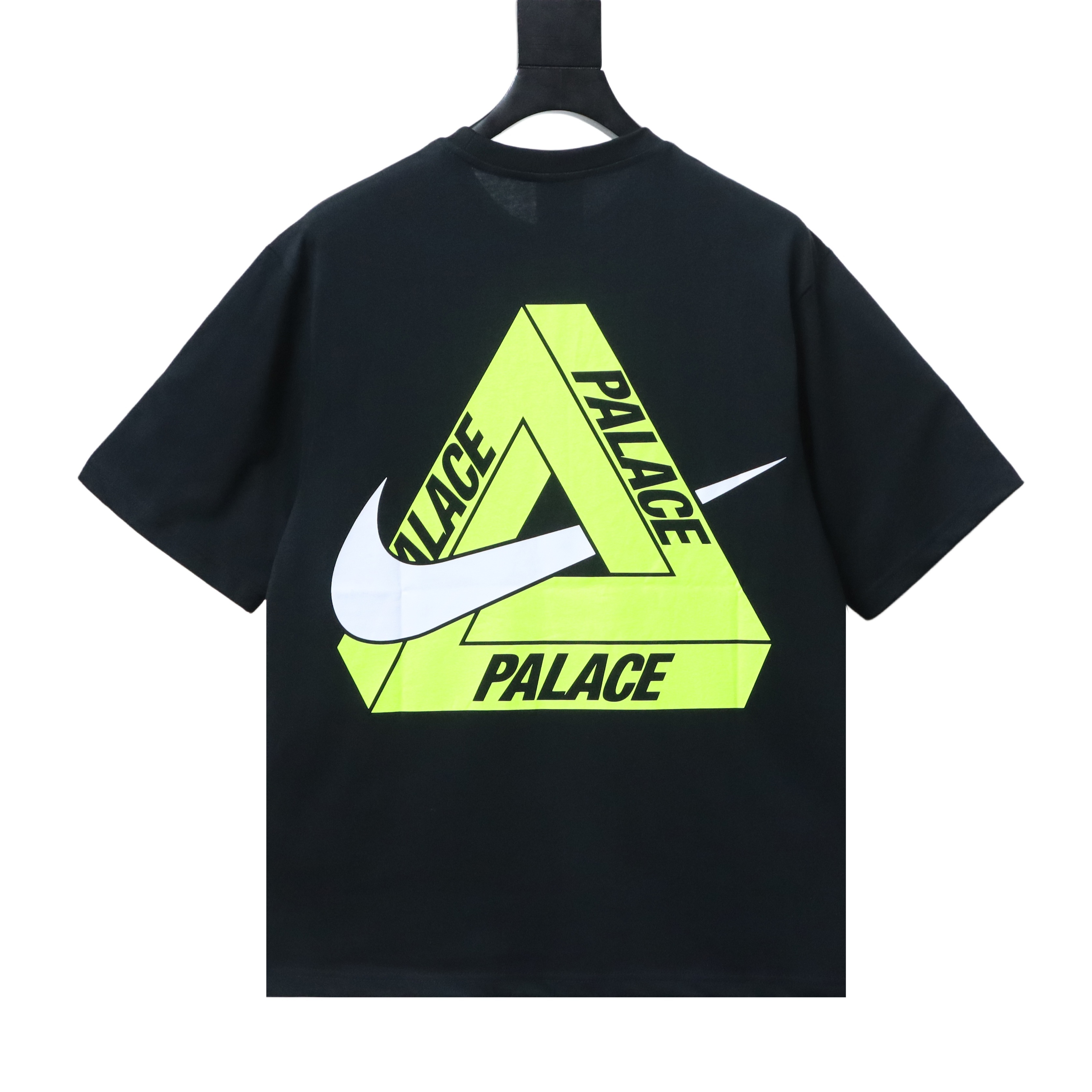 NIKE x PALACE Short Sleeve T-Shirt H140 - 3