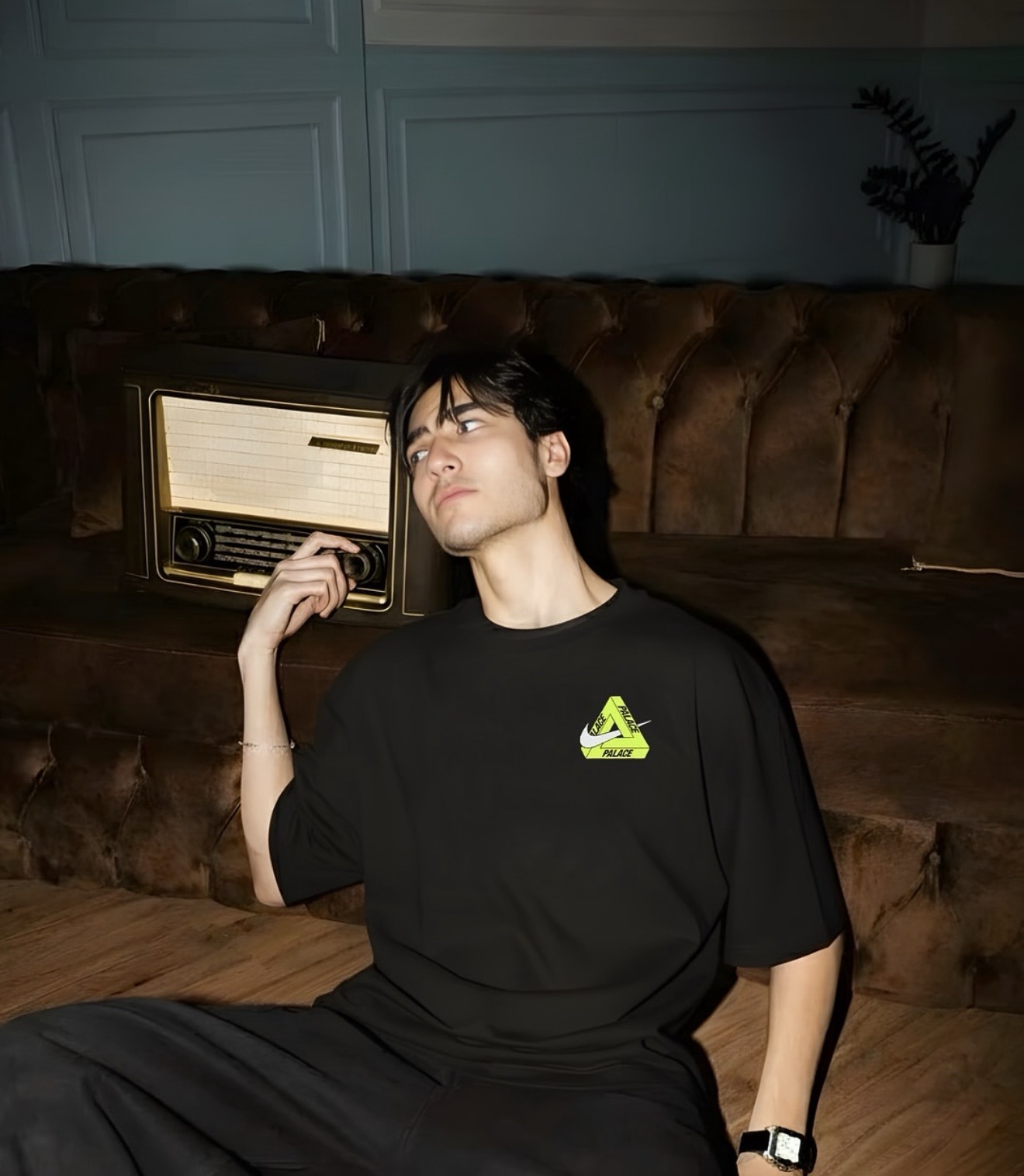 NIKE x PALACE Short Sleeve T-Shirt H140 - 3