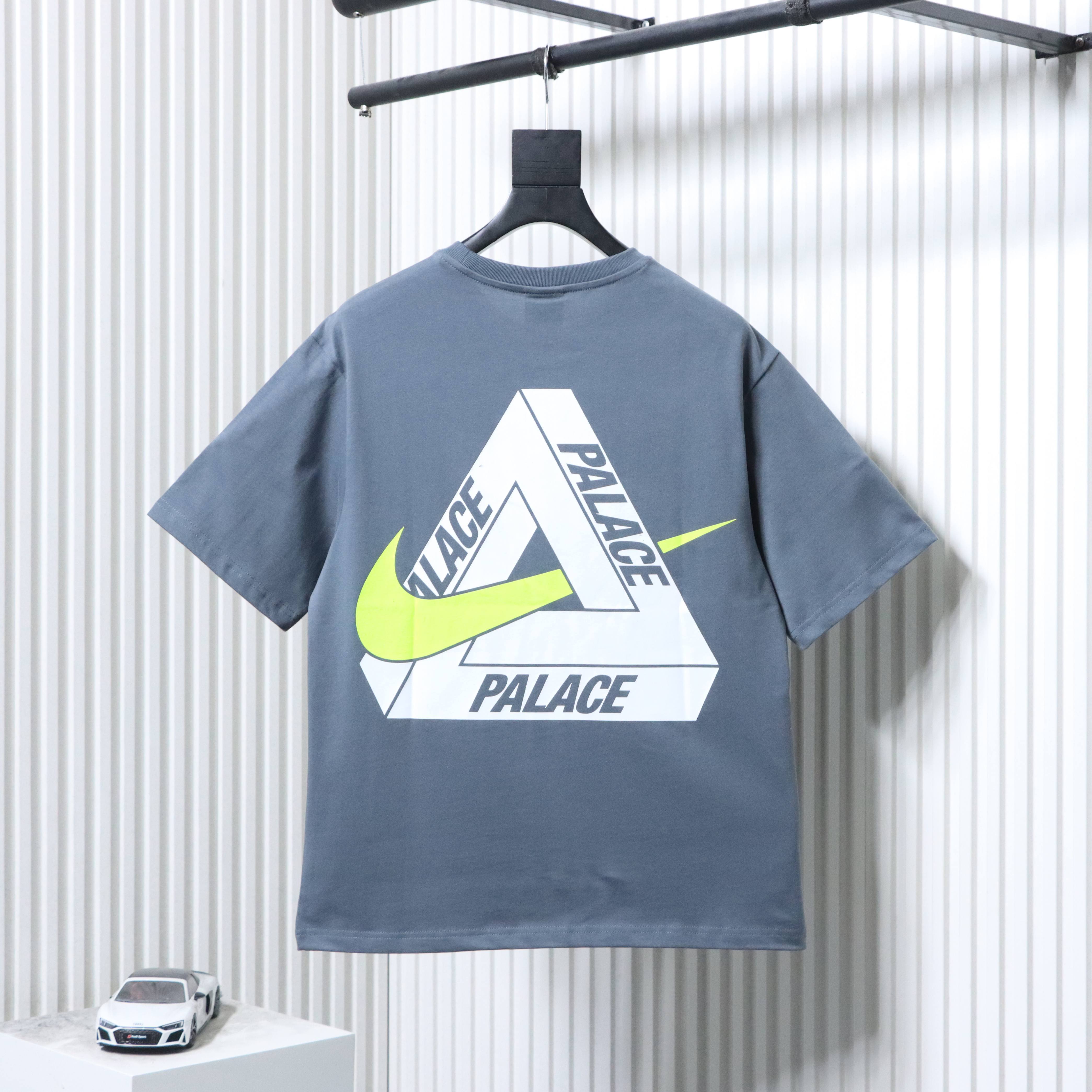 NIKE x PALACE Short Sleeve T-Shirt H140 - 4