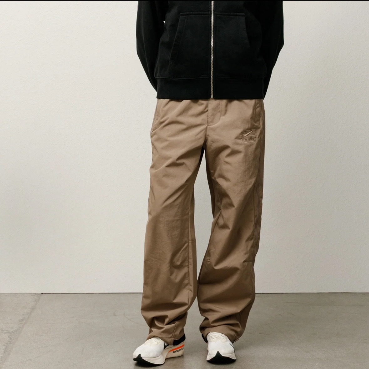 Stussy x Nike FW25 Utility Pants Side Zipper Design H290 - 2