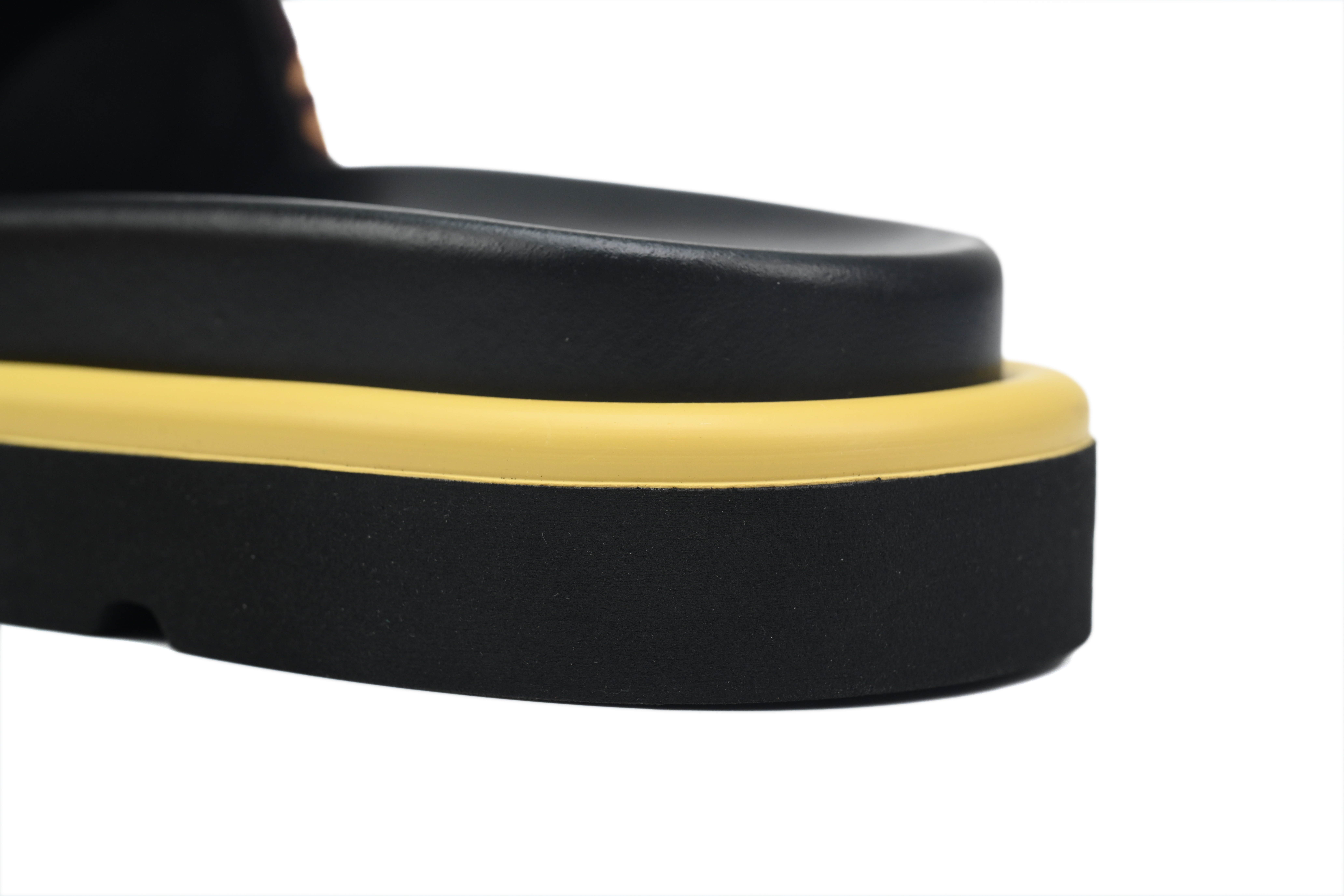  Brown Black Label LOUIS VUITTON Velcro Pool Slides Pool Pillow Comfort
