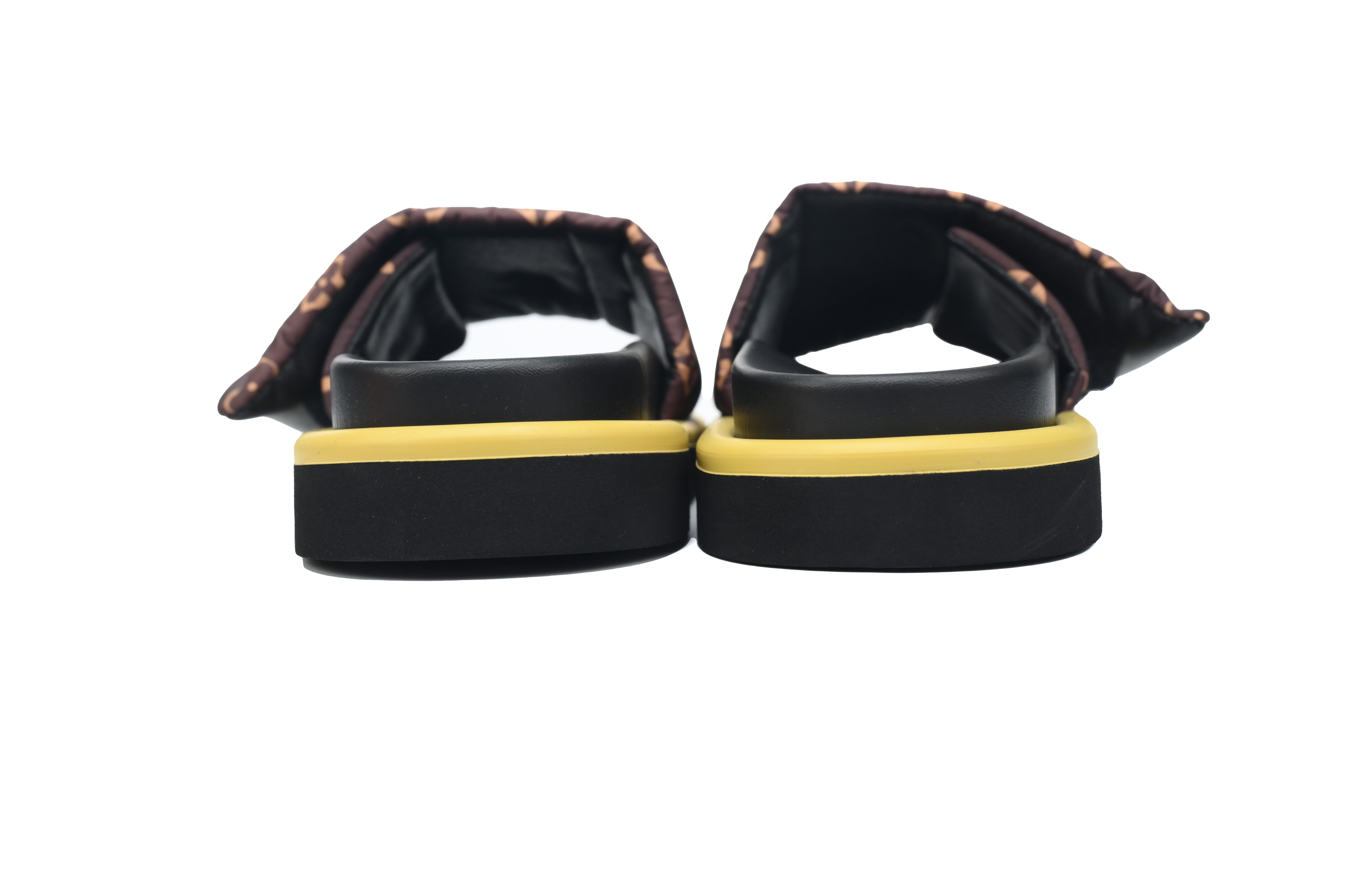  Brown Metal Label LOUIS VUITTON Velcro Pool Slides Pool Pillow Comfort