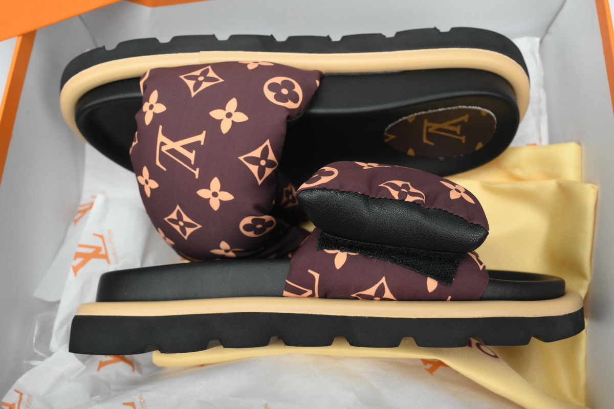  Brown Yellow Bread Pattern LOUIS VUITTON Velcro Pool Slides Pool Pillow Comfort