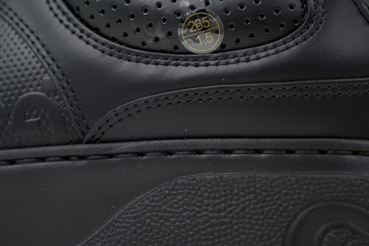 all black Gucci platform biscuit shoes Gucci Chunky B Leather lace-up flat-heeled Sneakers