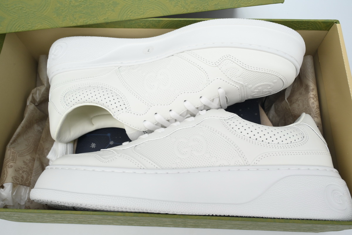 all white Gucci platform biscuit shoes Gucci Canvas leather Sneakers
