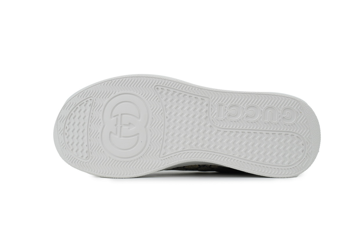 navy blue Gucci platform biscuit shoes Gucci Round toe lace-up low-top Sneakers