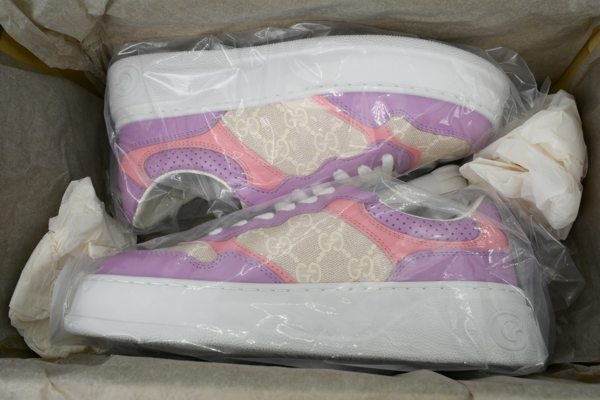 white purple Gucci platform biscuit shoes Gucci Chunky B Comfortable Sneakers
