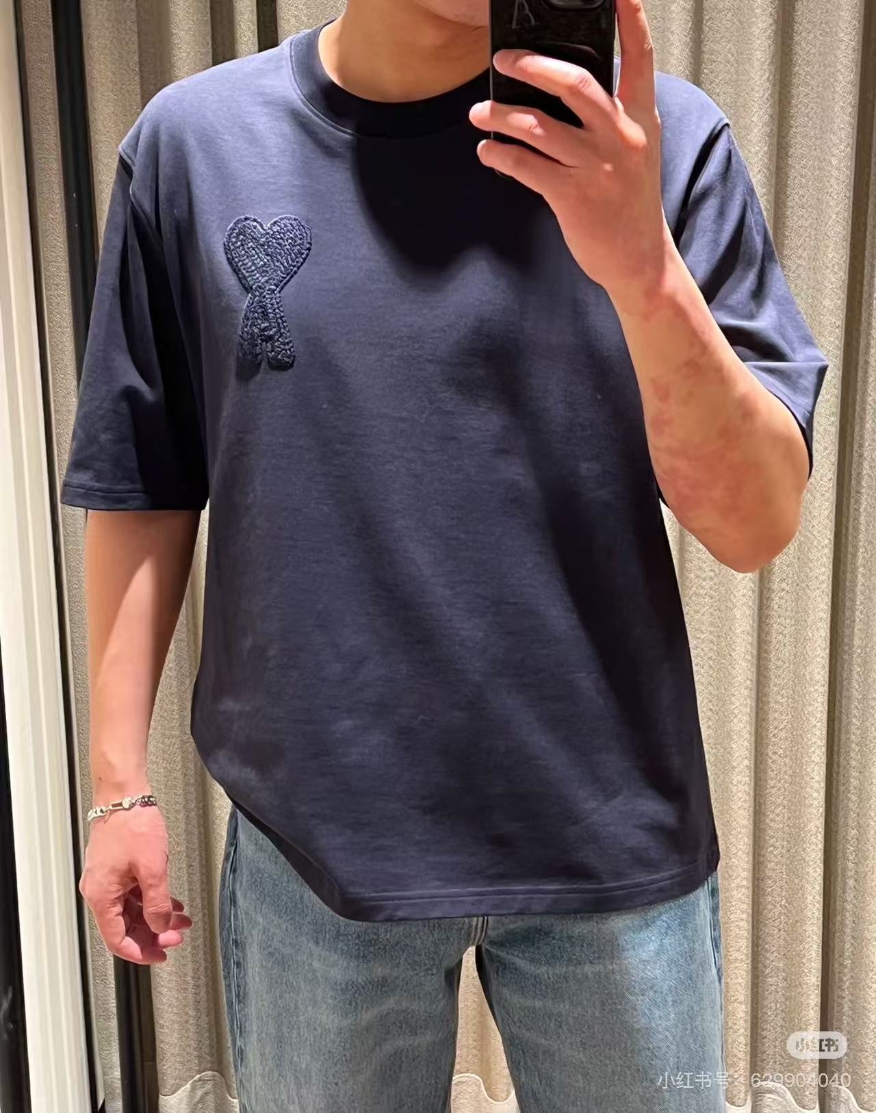 Ami Shirt Minimalist 3D Heart Embroidery Logo Tee 2