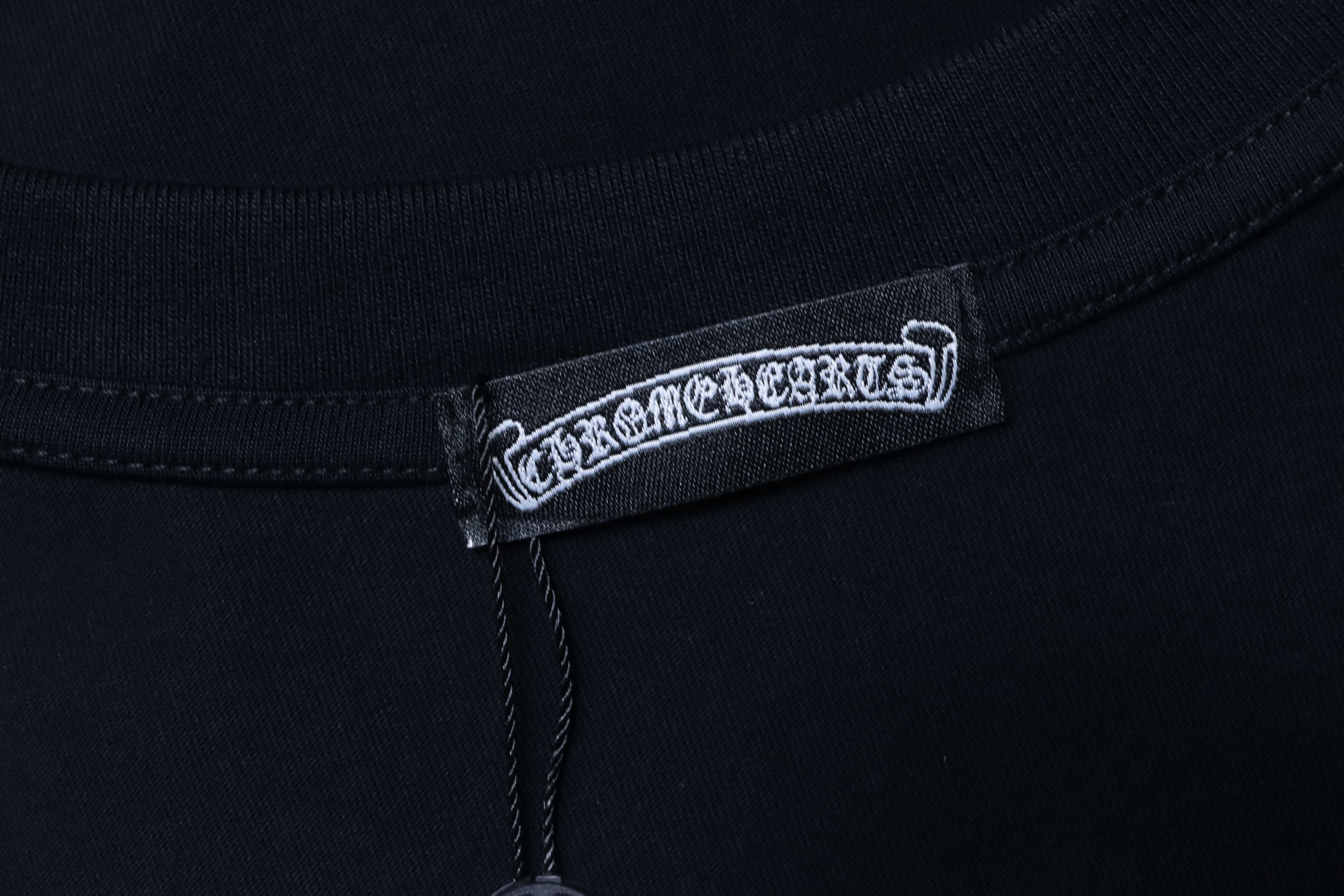 Chrome Hearts 26SS Pink Outline Horseshoe Logo Print Black T-Shirt 