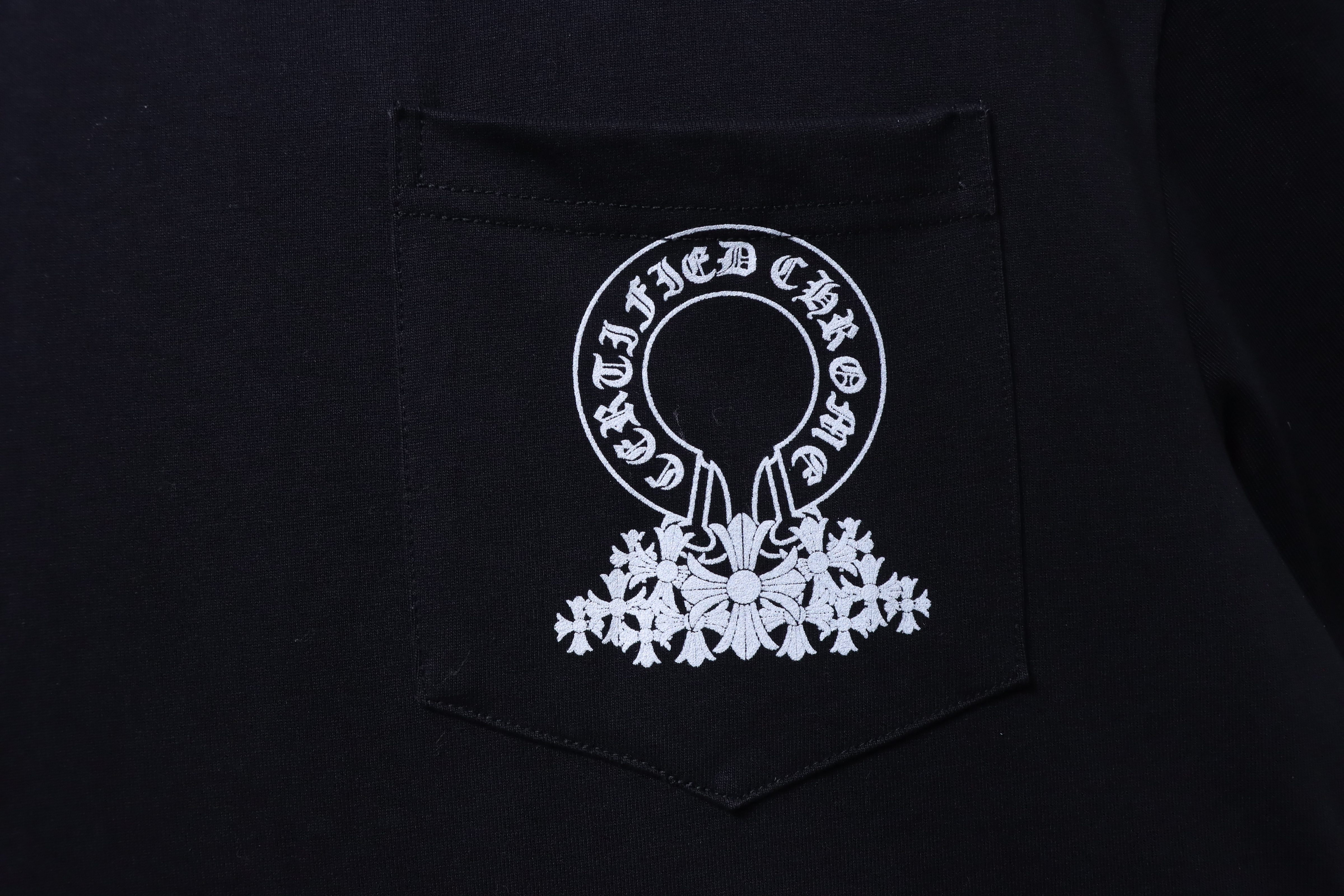 Chrome Hearts Horseshoe &amp; Crosses Print T-Shirt 2