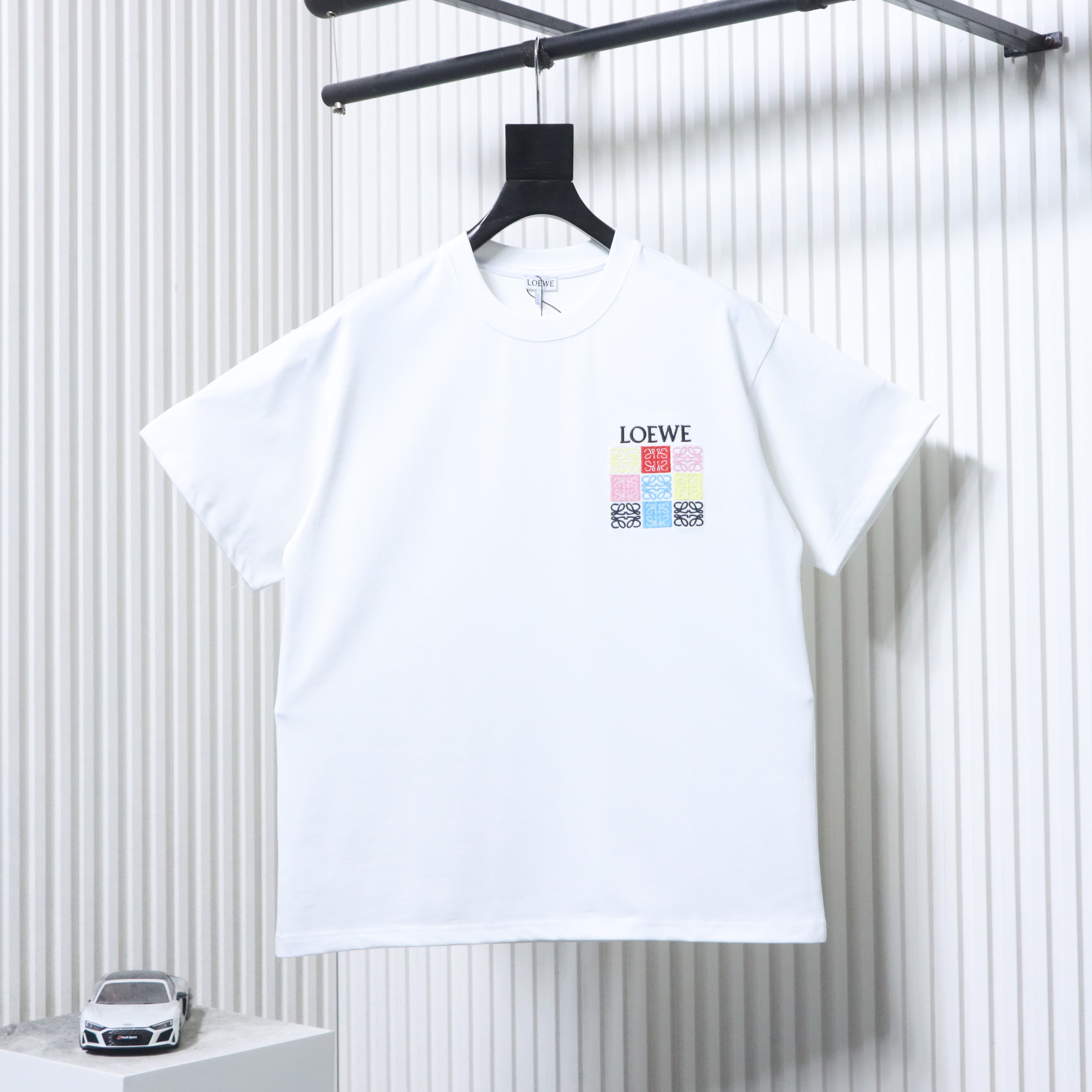 LOEWE 2026SS Grid Embroidery Logo Unisex Short Sleeve T-Shirt #2